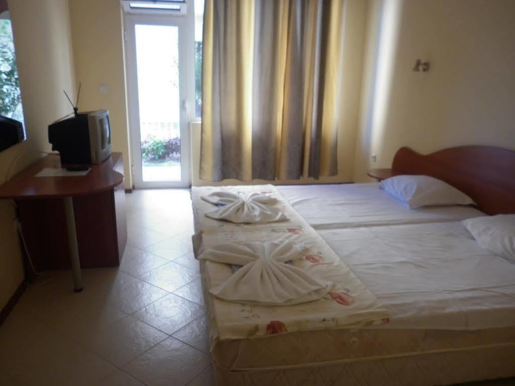 Hotel Elmaz Lozenets Bagian luar foto