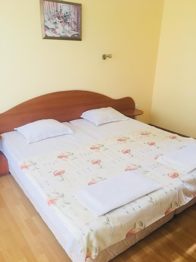Hotel Elmaz Lozenets Bagian luar foto