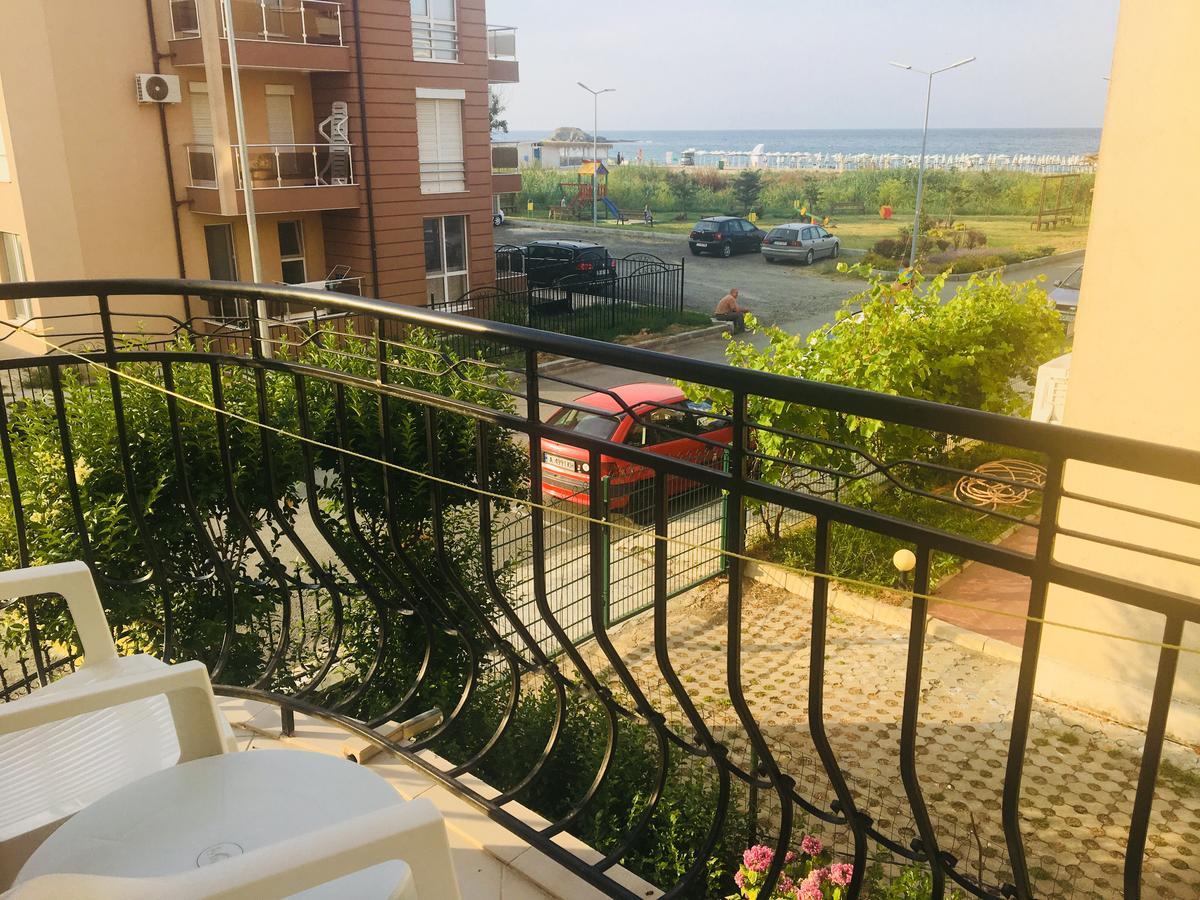 Hotel Elmaz Lozenets Bagian luar foto